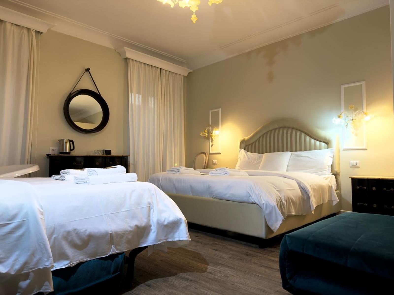 Piazza Di Spagna Luxury Gasthof *
