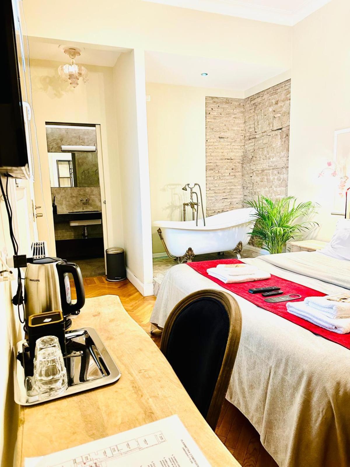 Piazza Di Spagna Luxury Gasthof *