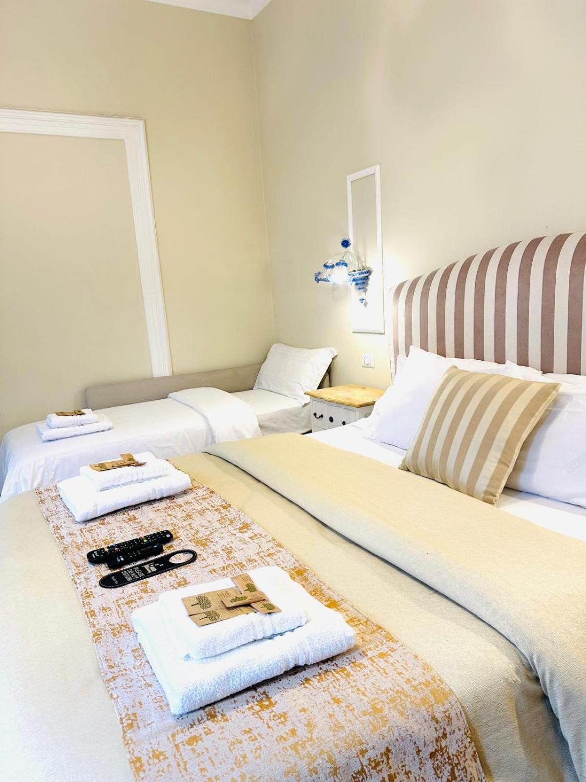Piazza Di Spagna Luxury Gasthof